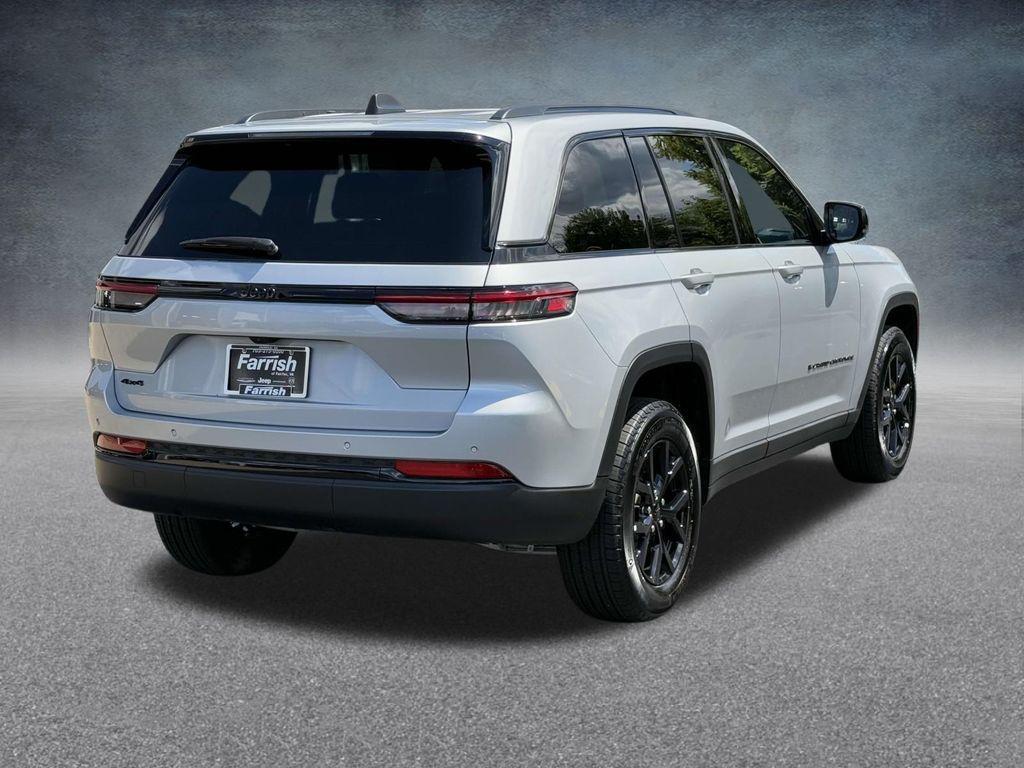 used 2025 Jeep Grand Cherokee car, priced at $35,000