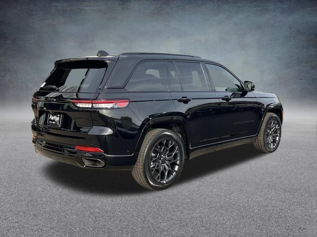 new 2025 Jeep Grand Cherokee car, priced at $53,770