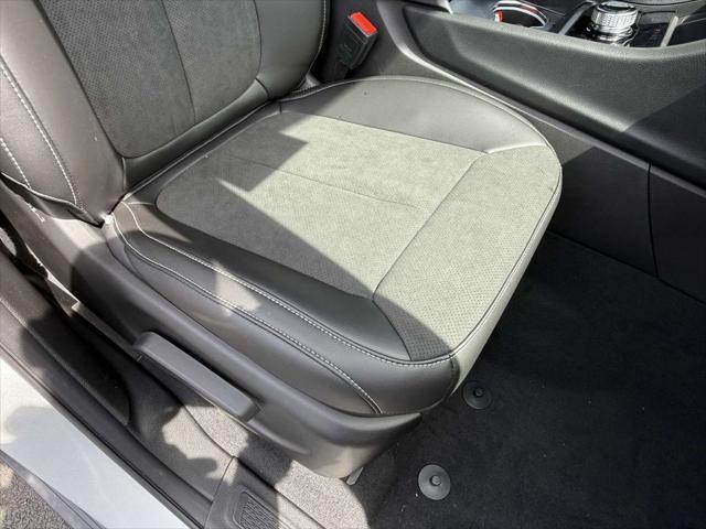 new 2025 Jeep Grand Cherokee car, priced at $38,060