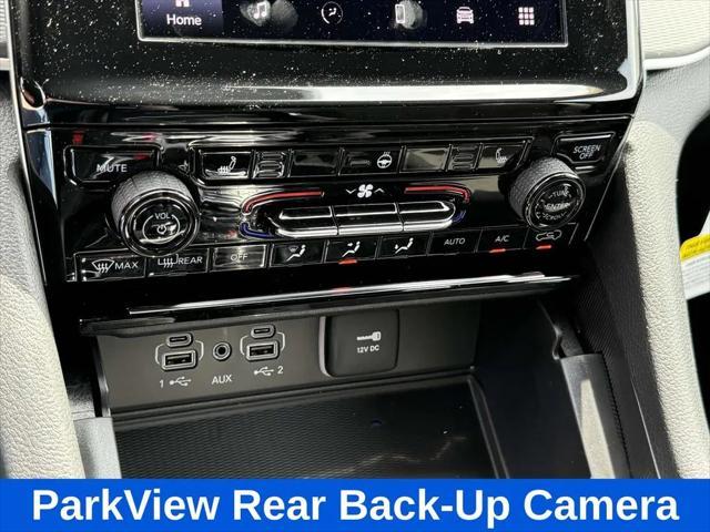 new 2025 Jeep Grand Cherokee car, priced at $38,060