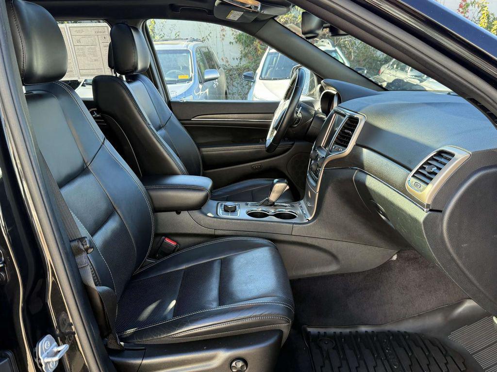 used 2016 Jeep Grand Cherokee car, priced at $15,690