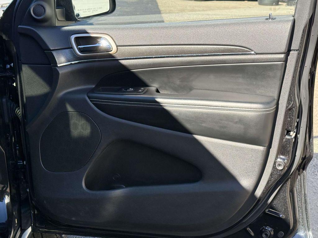 used 2016 Jeep Grand Cherokee car, priced at $15,690