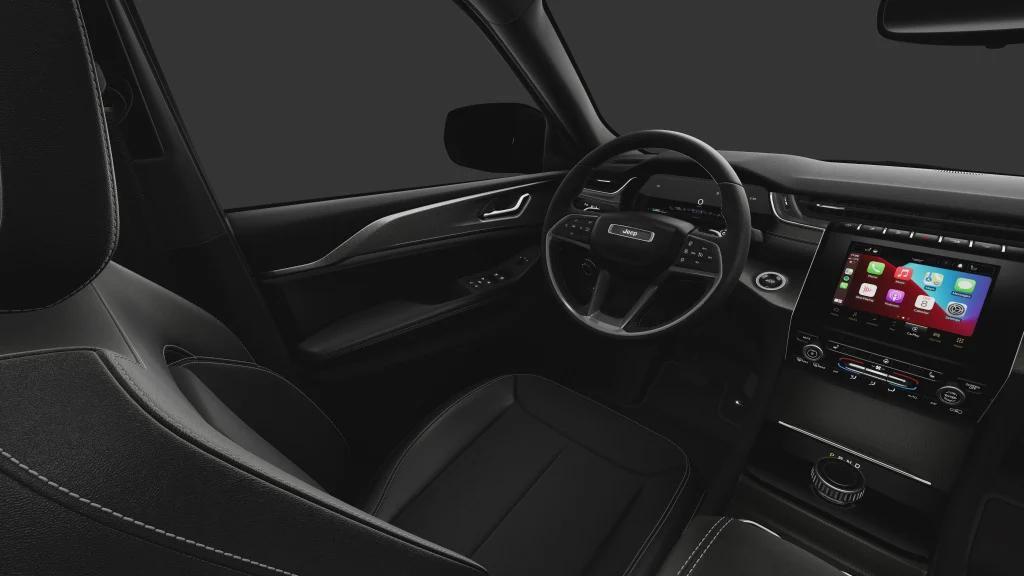 new 2025 Jeep Grand Cherokee car, priced at $38,185