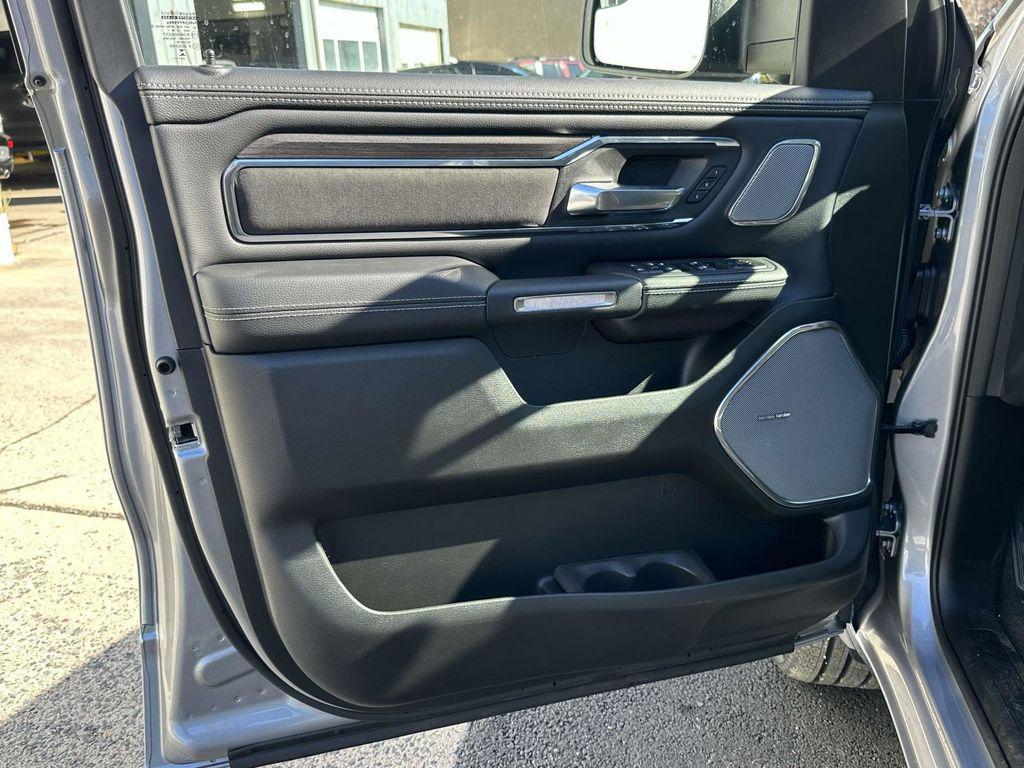 new 2025 Ram 1500 car, priced at $54,642