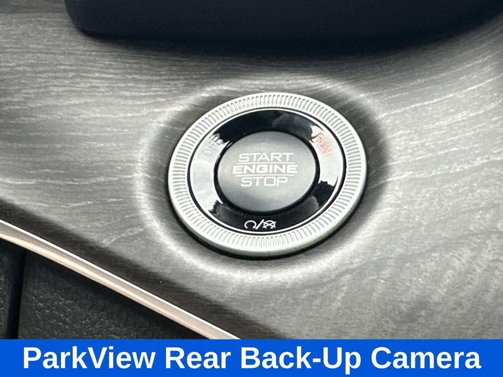 new 2025 Jeep Grand Cherokee L car, priced at $45,529