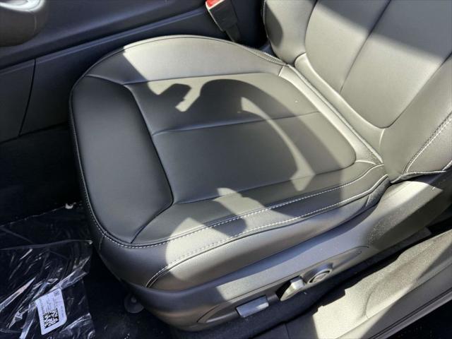 new 2025 Jeep Grand Cherokee car, priced at $40,638