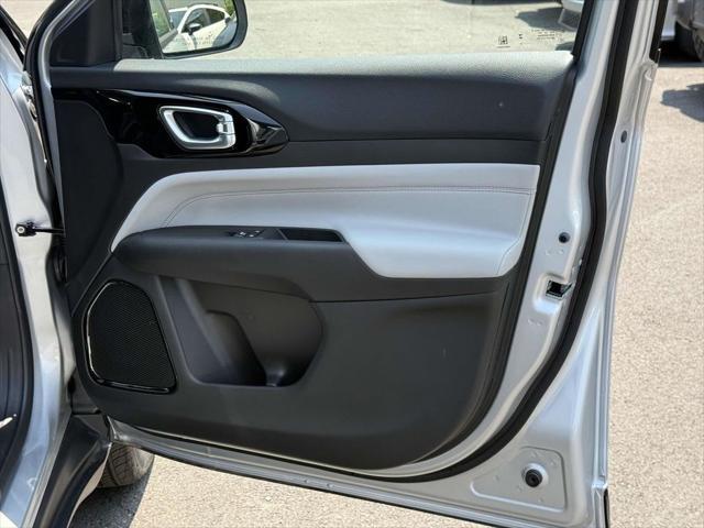 new 2025 Jeep Compass car, priced at $29,417