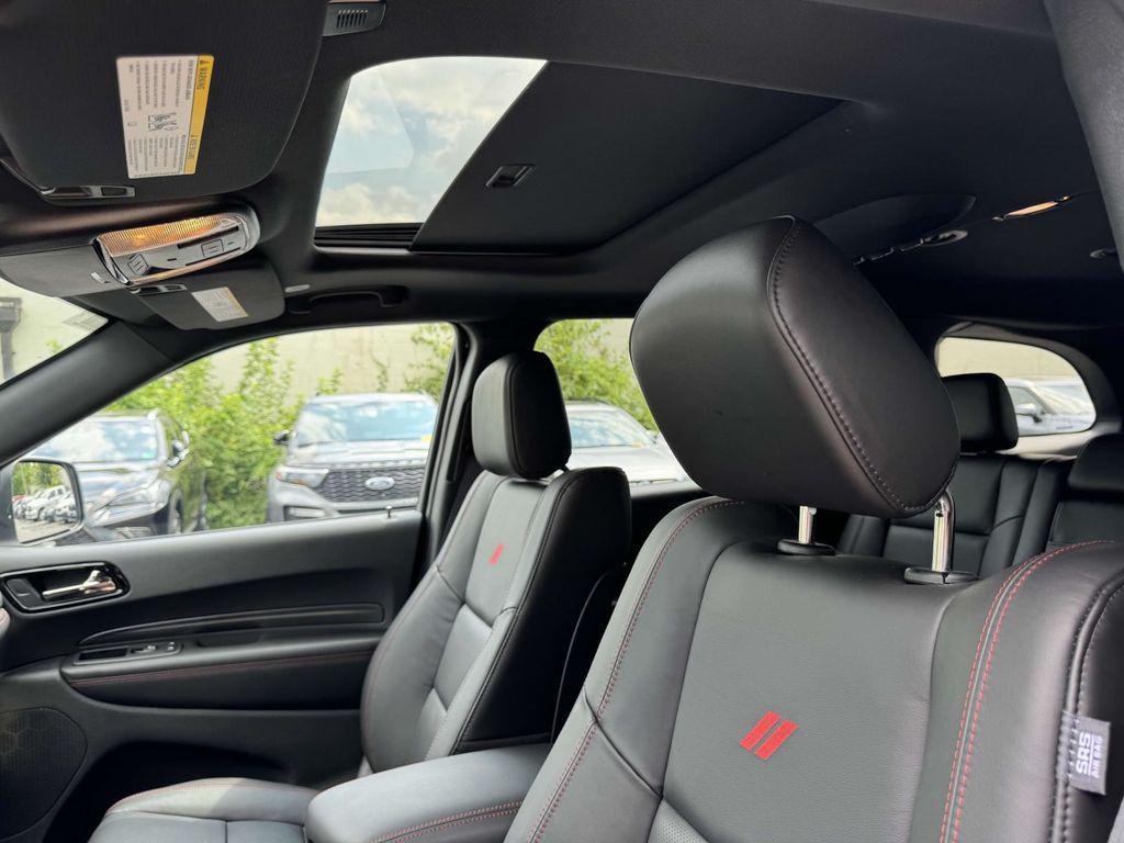new 2025 Dodge Durango car, priced at $39,275