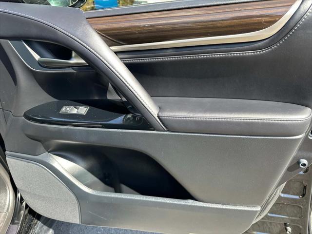 used 2018 Lexus LX 570 car, priced at $54,495