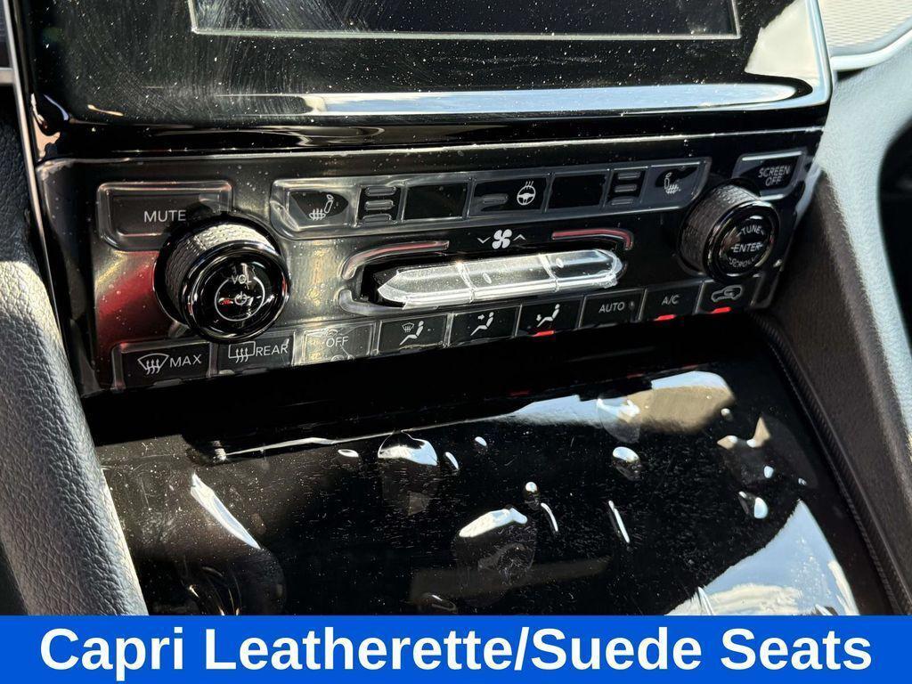 new 2025 Jeep Grand Cherokee L car, priced at $38,415