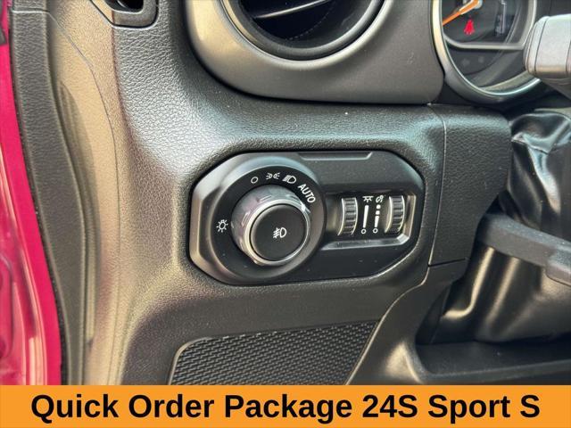 used 2022 Jeep Wrangler Unlimited car, priced at $33,500
