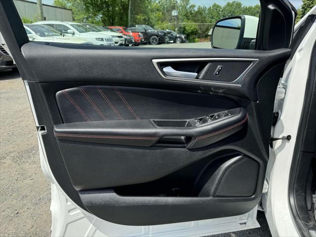 used 2022 Ford Edge car, priced at $28,500