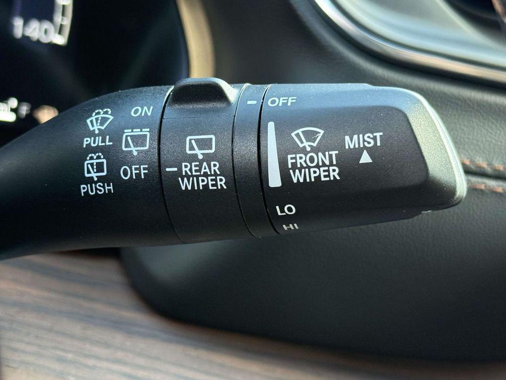 new 2025 Jeep Grand Cherokee car, priced at $53,770