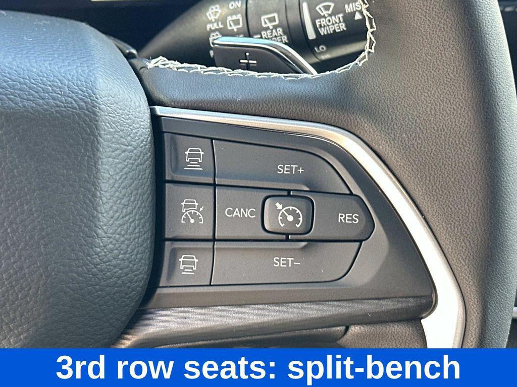 new 2025 Jeep Grand Cherokee L car, priced at $39,165