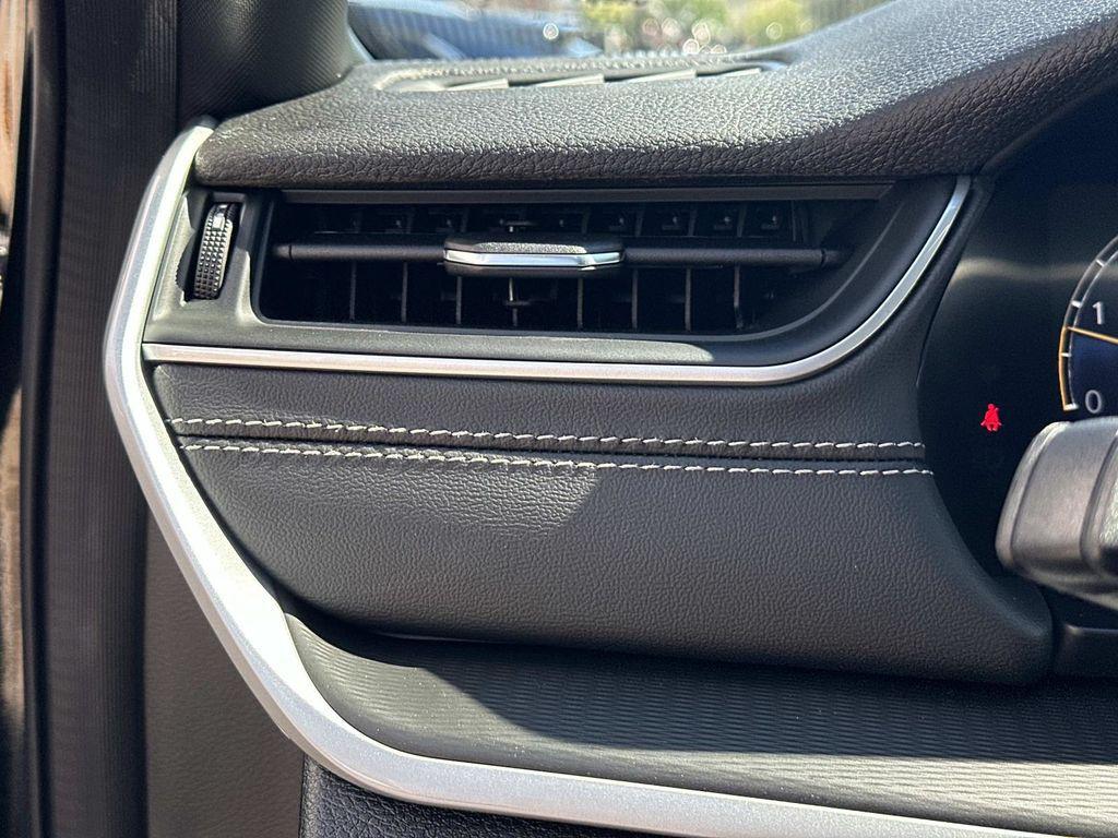 new 2025 Jeep Grand Cherokee L car, priced at $39,165