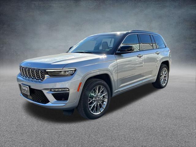 new 2025 Jeep Grand Cherokee car, priced at $54,574