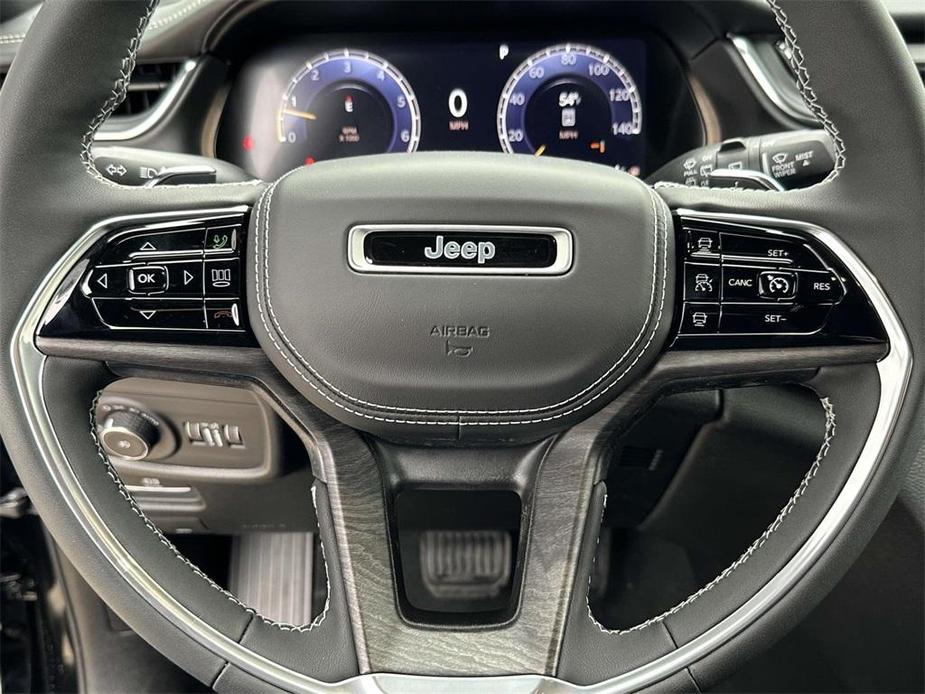 new 2024 Jeep Grand Cherokee car, priced at $52,145