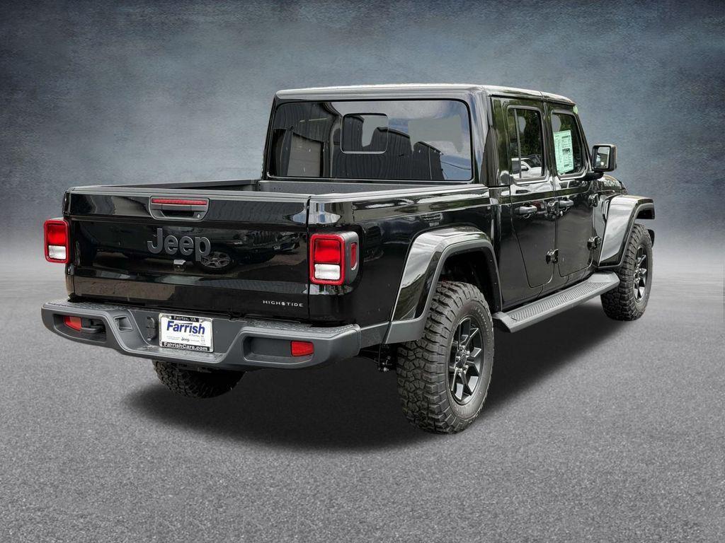 new 2025 Jeep Gladiator car, priced at $41,878