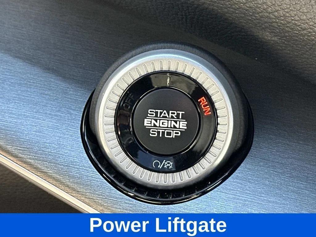 new 2025 Jeep Wagoneer car, priced at $65,685