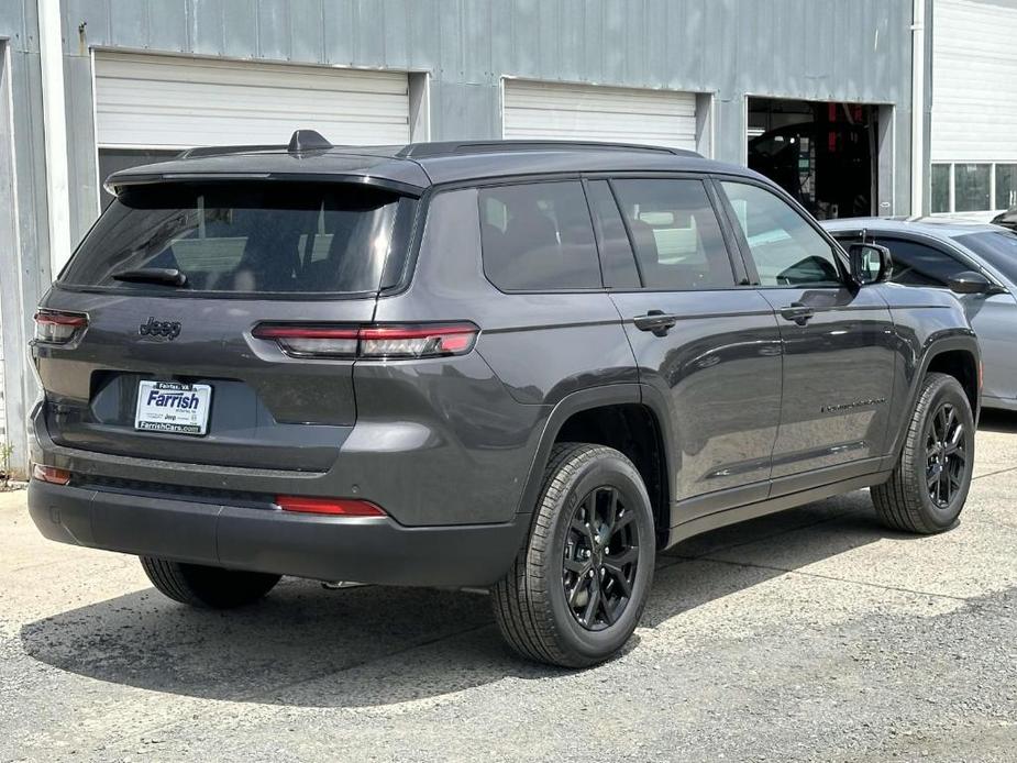 new 2024 Jeep Grand Cherokee L car, priced at $38,695