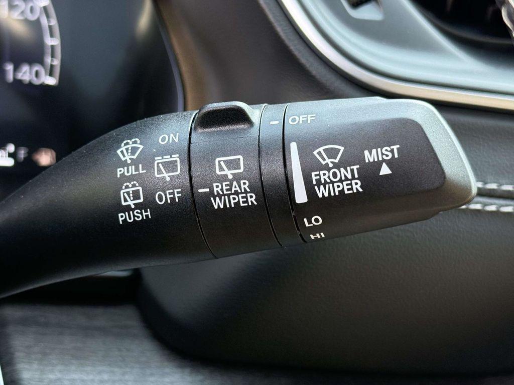 new 2025 Jeep Grand Cherokee L car, priced at $43,177
