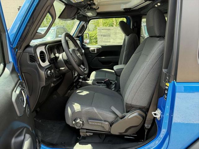 new 2025 Jeep Wrangler car, priced at $35,860