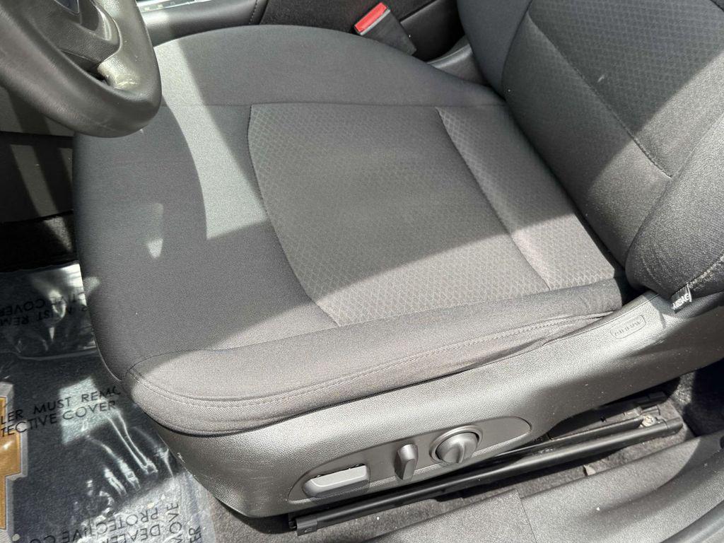used 2016 Chevrolet Malibu car, priced at $11,495