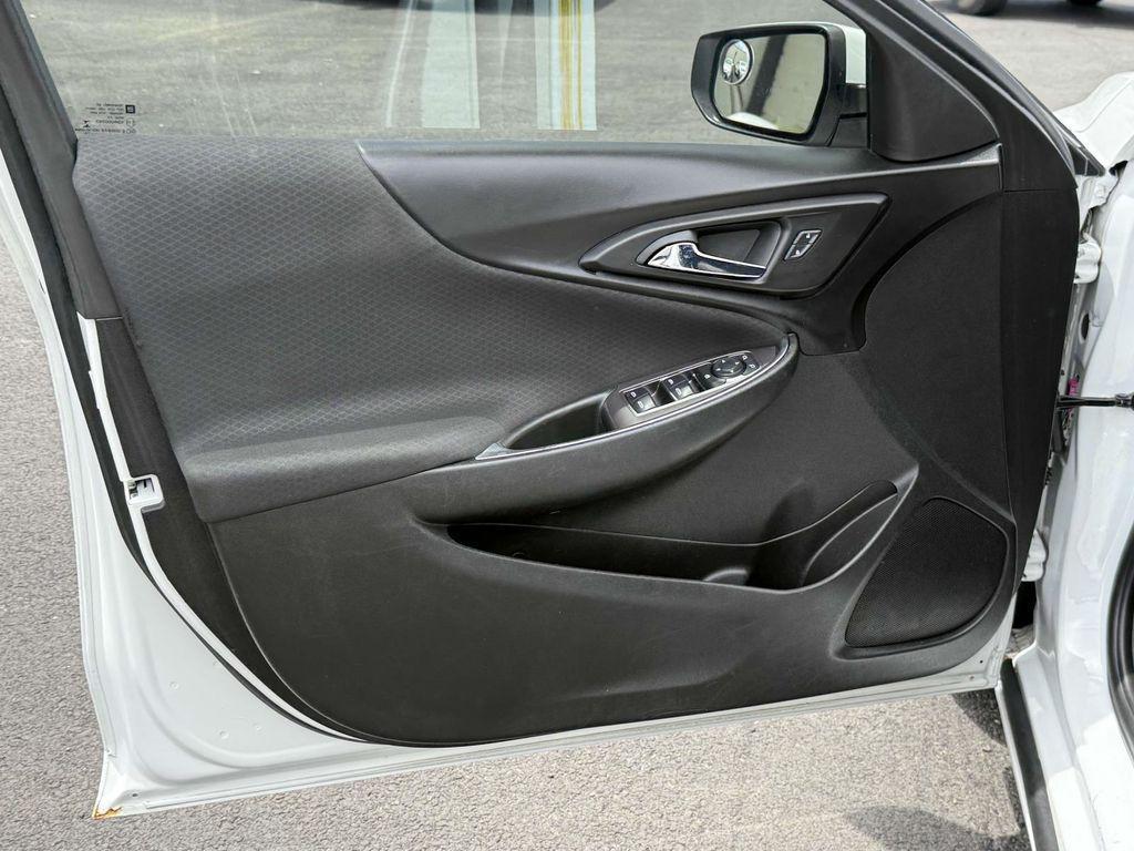 used 2016 Chevrolet Malibu car, priced at $11,495