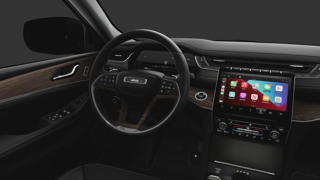 new 2025 Jeep Grand Cherokee car, priced at $53,640