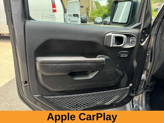 used 2021 Jeep Wrangler Unlimited car, priced at $33,900