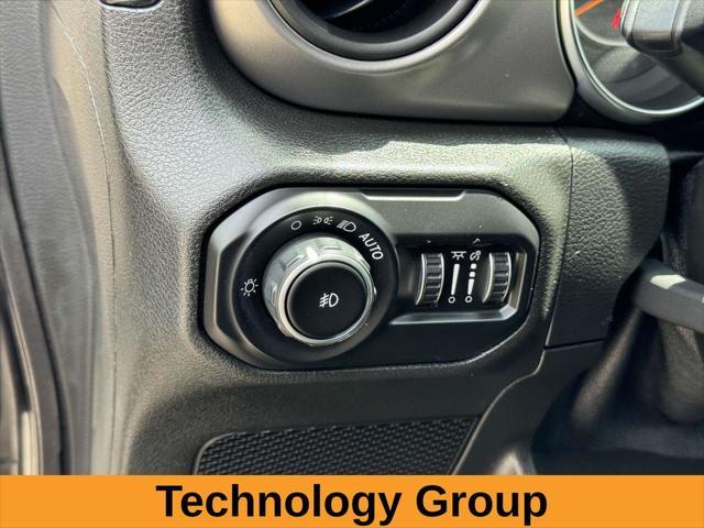 used 2021 Jeep Wrangler Unlimited car, priced at $33,900
