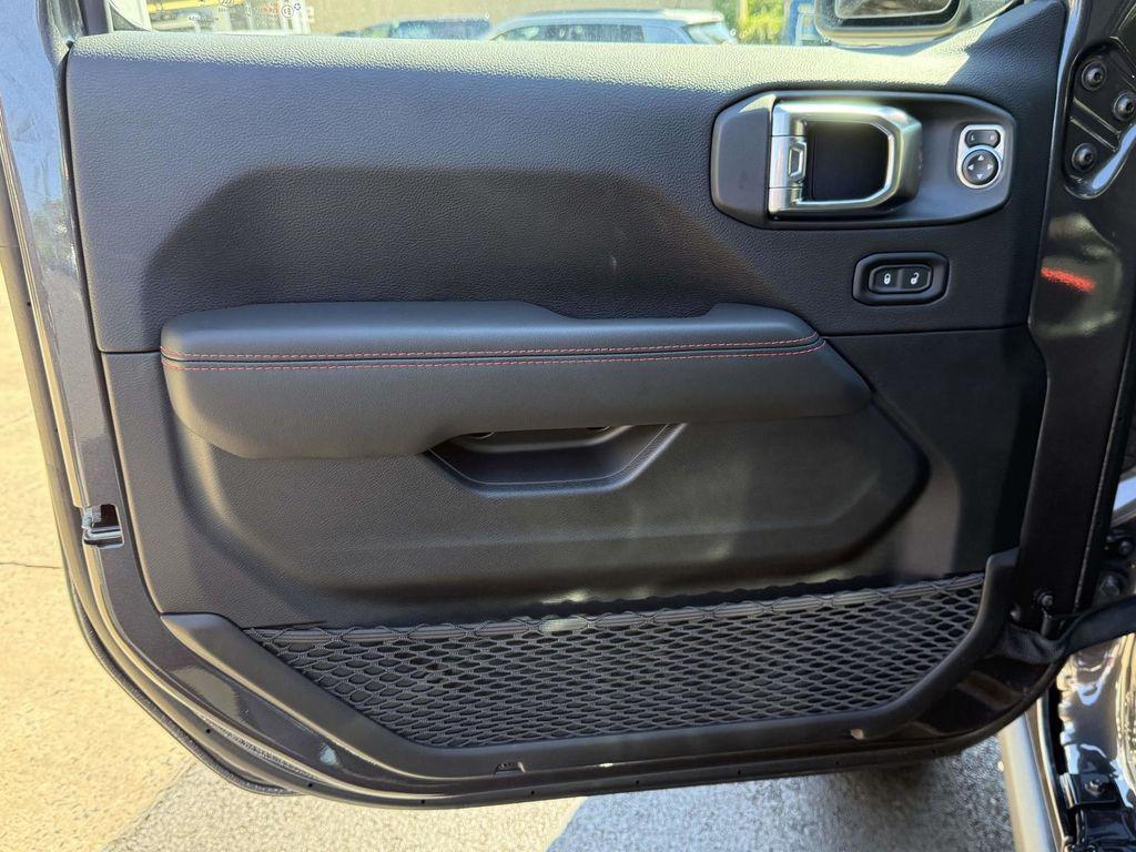 new 2025 Jeep Wrangler car, priced at $63,261