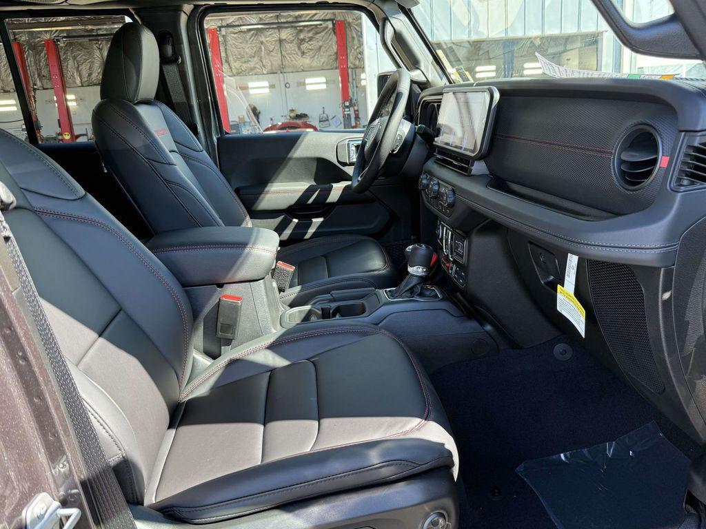 new 2025 Jeep Wrangler car, priced at $63,261