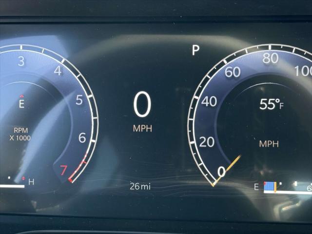 new 2025 Jeep Grand Cherokee car, priced at $37,880