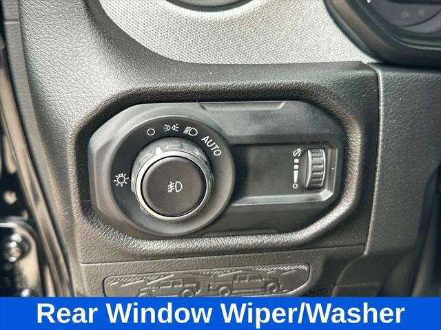 new 2025 Jeep Wrangler car, priced at $51,103