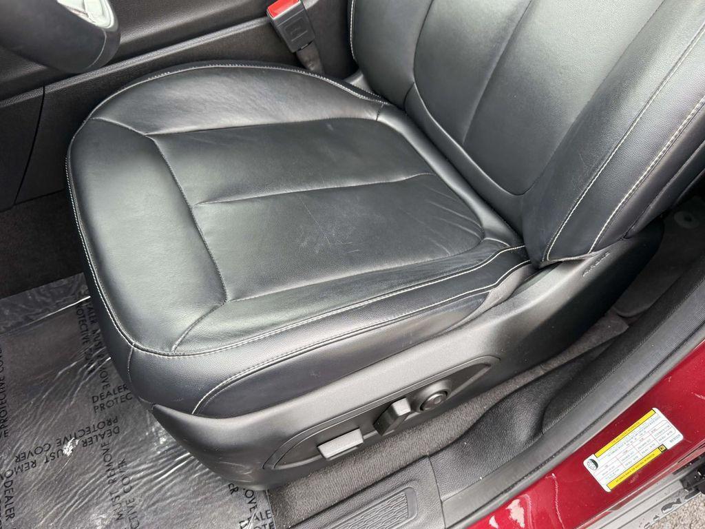 used 2021 Jeep Grand Cherokee L car, priced at $26,995