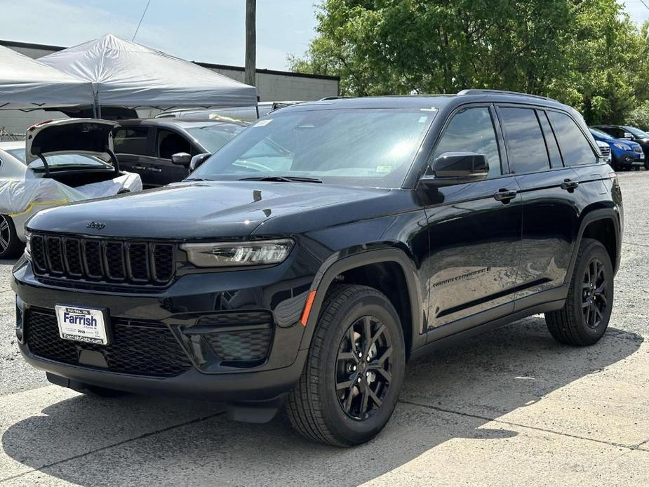 new 2024 Jeep Grand Cherokee car, priced at $36,524