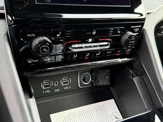 new 2025 Jeep Grand Cherokee L car, priced at $48,730