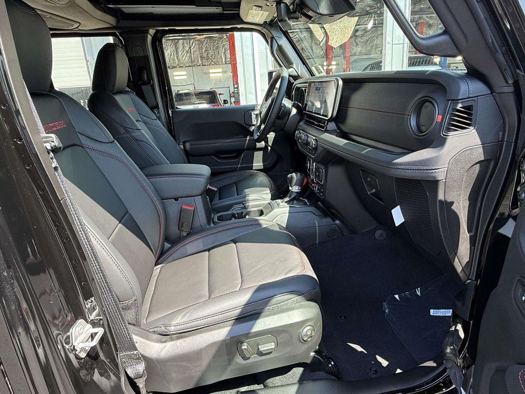 new 2025 Jeep Wrangler car, priced at $63,261