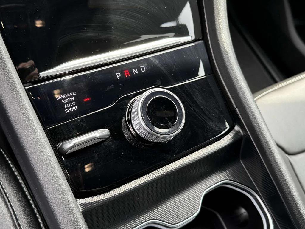 used 2025 Jeep Grand Cherokee L car, priced at $39,000
