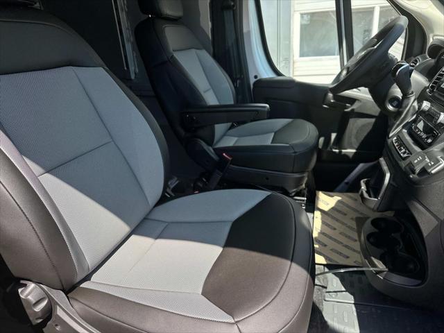 new 2024 Ram ProMaster 3500 car, priced at $47,892