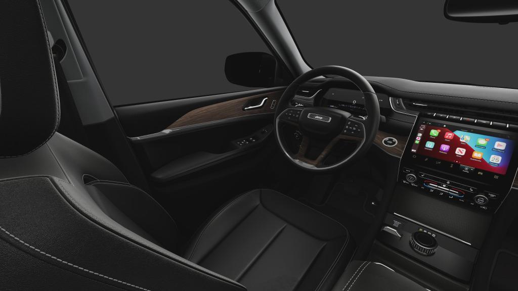 new 2025 Jeep Grand Cherokee car, priced at $53,640