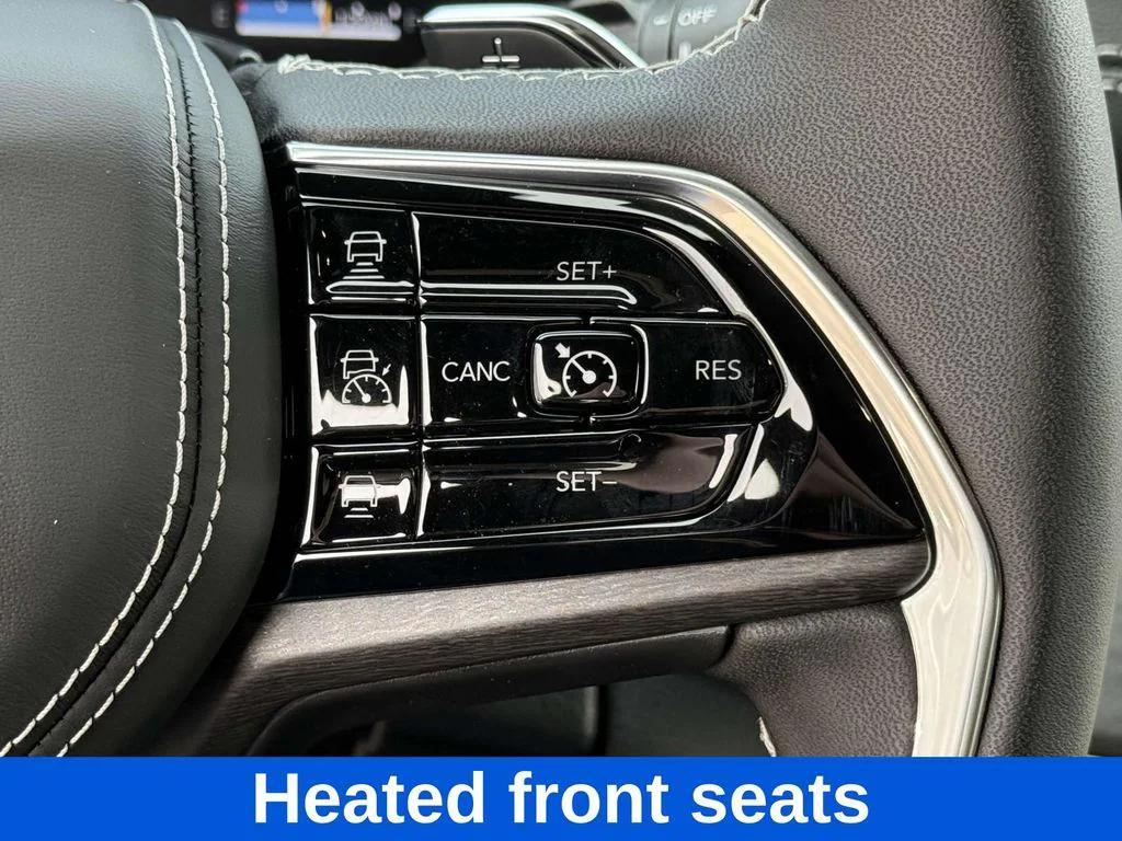 new 2025 Jeep Grand Cherokee car, priced at $48,337