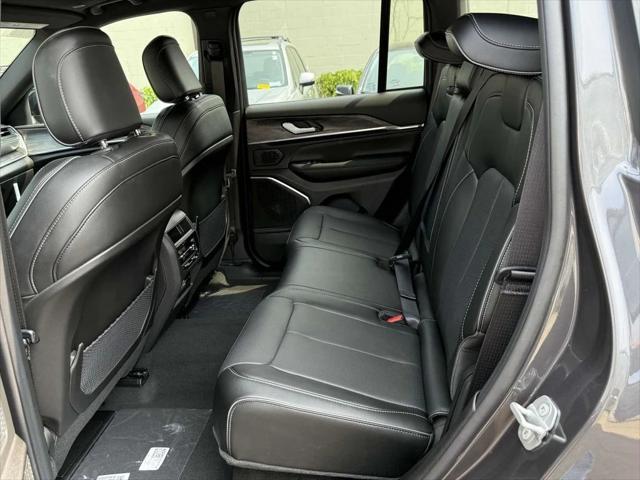 new 2025 Jeep Grand Cherokee car, priced at $50,818