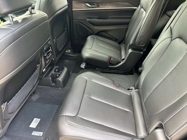 new 2025 Jeep Grand Cherokee L car, priced at $47,235