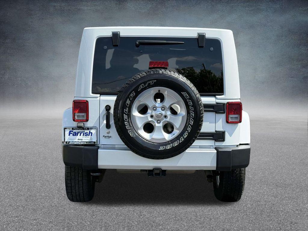 used 2015 Jeep Wrangler Unlimited car, priced at $19,500
