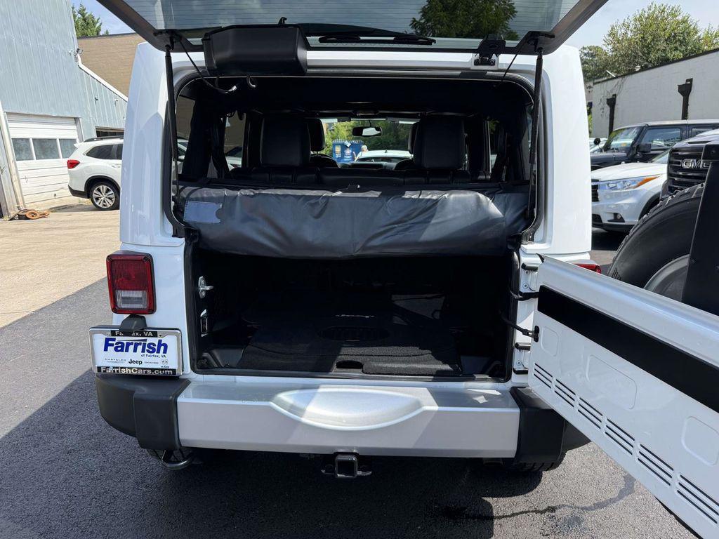 used 2015 Jeep Wrangler Unlimited car, priced at $19,500