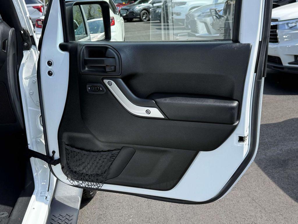 used 2015 Jeep Wrangler Unlimited car, priced at $19,500