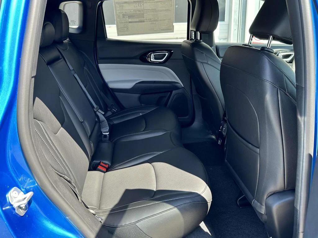 new 2025 Jeep Compass car, priced at $27,804