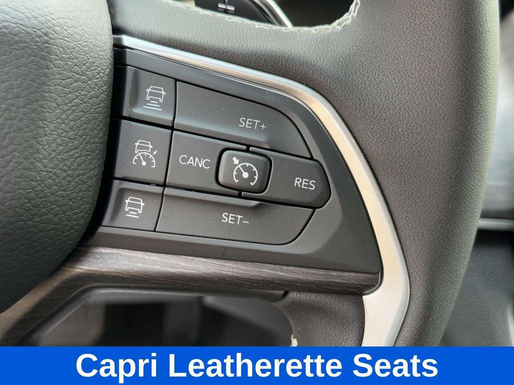 new 2025 Jeep Grand Cherokee L car, priced at $42,552